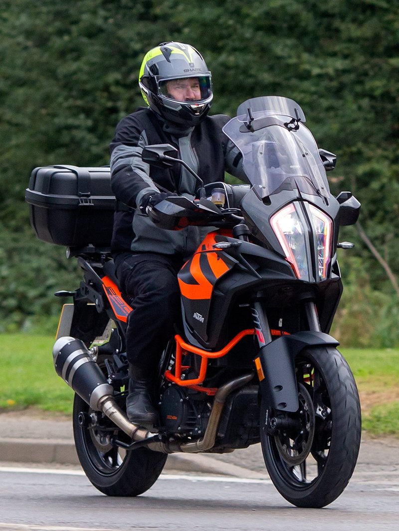 Cheap laminated motorcycle suit